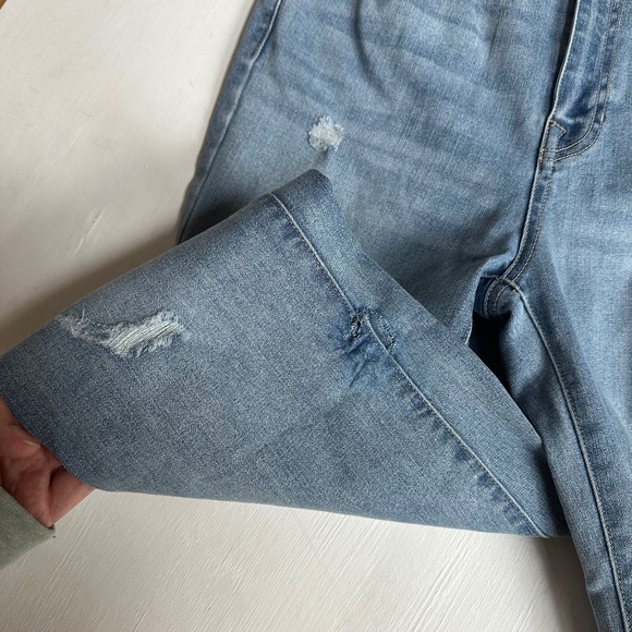 Francescas Harper Heritage High Rise Flare Jeans - Picture 2 of 6